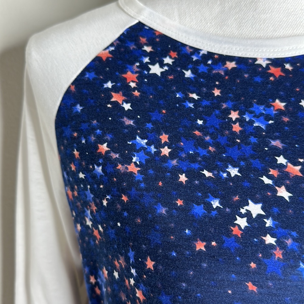 COPY - LuLaRoe Randy - Picture 2 of 3